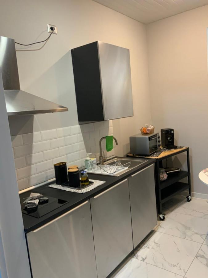 Central Station And City Rooms Link "13 Apartment" Amalfi Coast , サレルノ エクステリア 写真