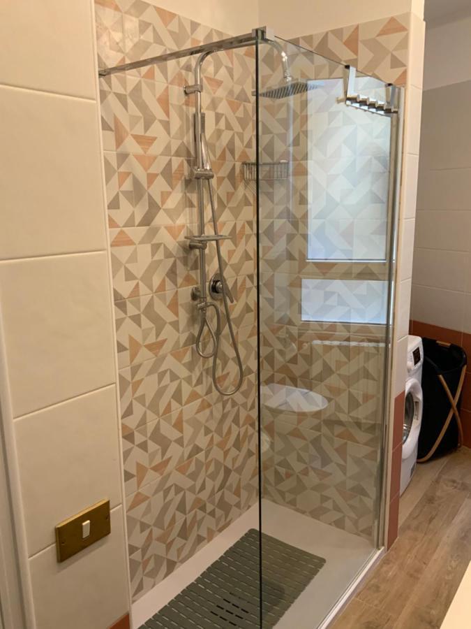 Central Station And City Rooms Link "13 Apartment" Amalfi Coast , サレルノ エクステリア 写真