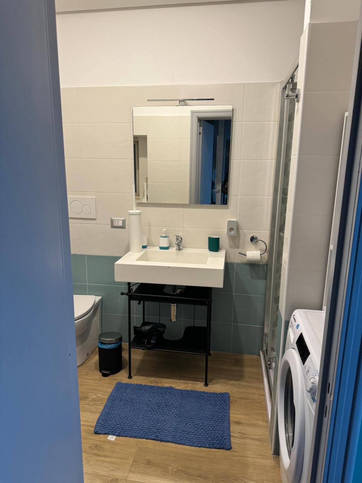 Central Station And City Rooms Link "13 Apartment" Amalfi Coast , サレルノ エクステリア 写真