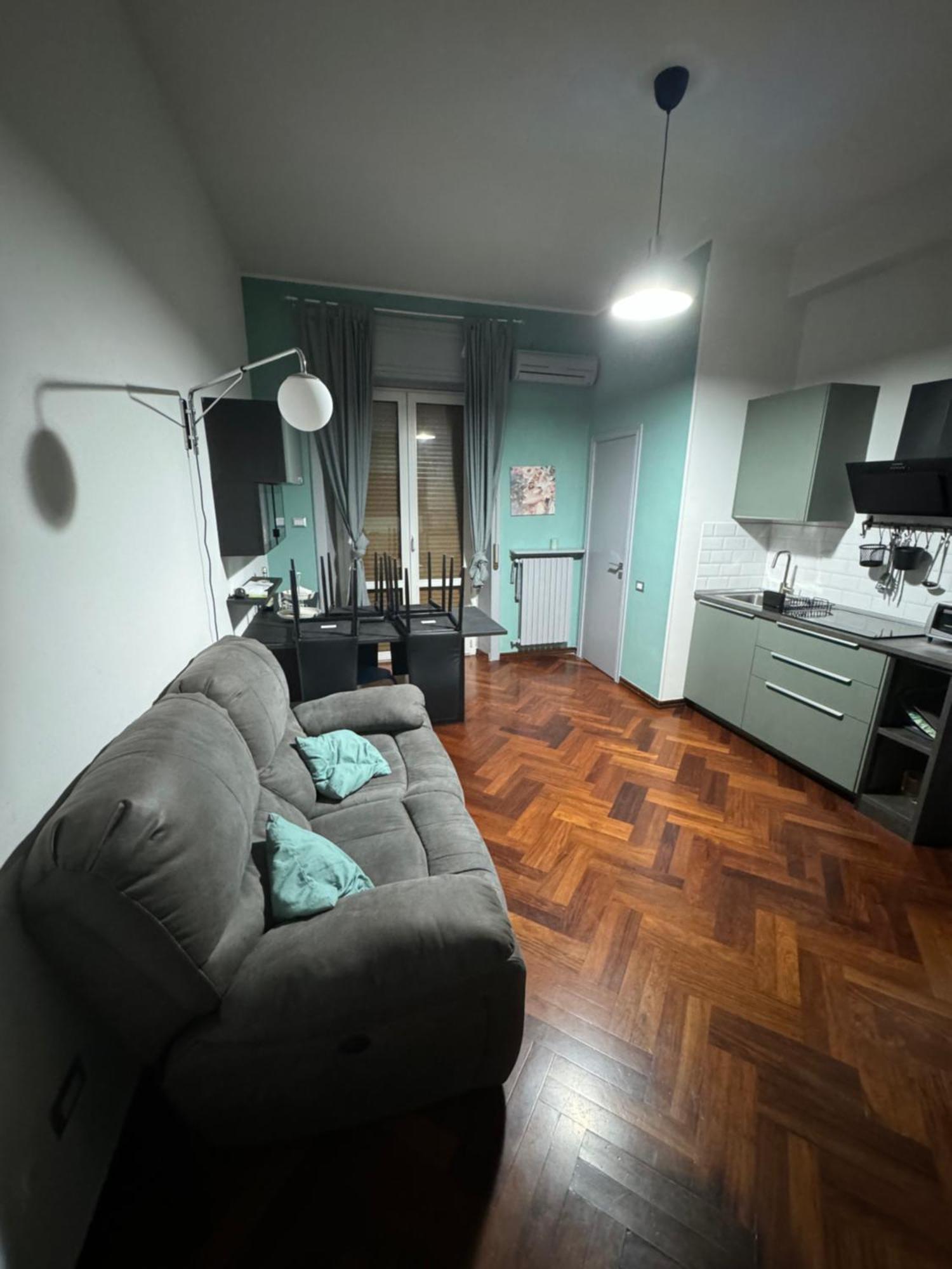 Central Station And City Rooms Link "13 Apartment" Amalfi Coast , サレルノ エクステリア 写真